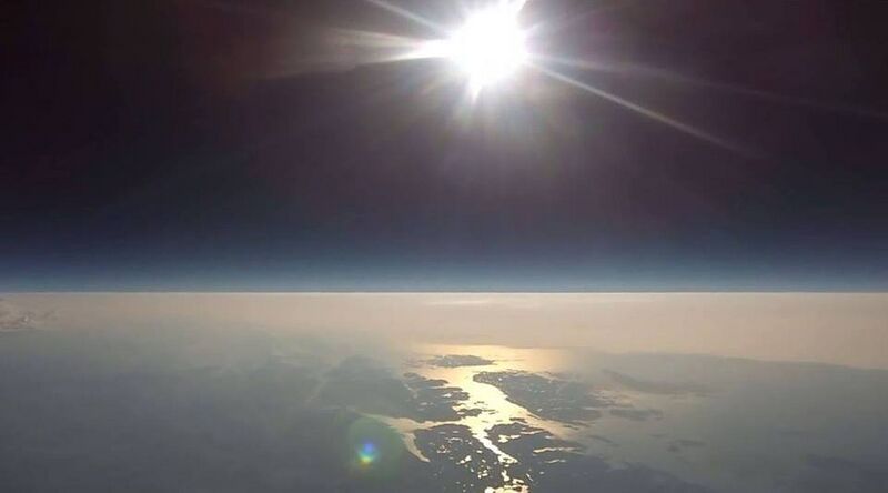 File:Common flat balloon shot.jpg