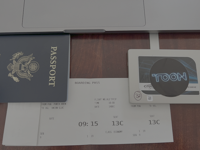 File:Toon boarding pass paper.png